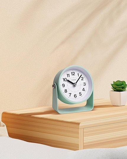 TIMESS Analog Alarm Clock, Silent Non-Ticking Quartz Movement, Battery-Operated with Snooze & On-Demand Light, Easy to Set Gentle Wake Bedside Desk Clock, Ideal for Home, Travel, Office (Green)