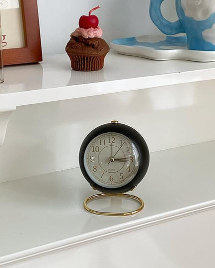 SHISEDECO Small Tableclocks Classic Non-Ticking Tabletop Alarm Clock with Backlight, Battery Operated Astronaut Deskclock with HD Glass for Living Room Bedroom Bedside Indoor Decor (Black Gold)