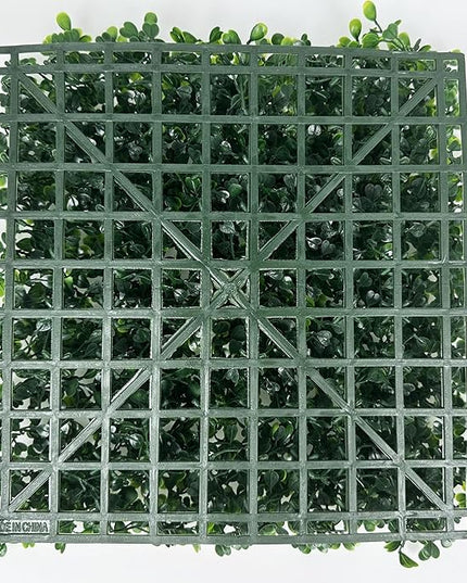 Sunnyglade 12 Pieces 10“x10“ Artificial Boxwood Panels Topiary Hedge Plant, Privacy Hedge Screen Sun Protected Suitable for Outdoor, Indoor, Garden, Fence, Backyard and Decor (10in x 10in)