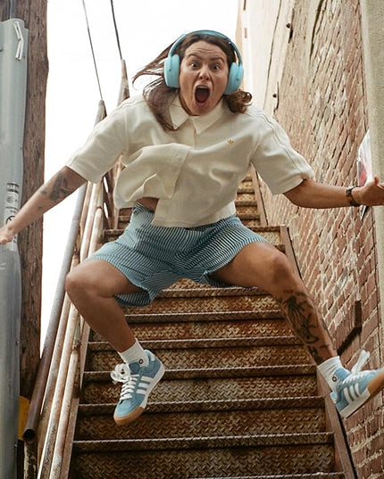 Skullcandy Crusher ANC 2 Wireless Over-Ear Bluetooth Headphones with Multi-Sensory Bass, Active Noise Cancelling, Up to 60 Hours Battery, Microphone for iPhone Android - Preppy Blue