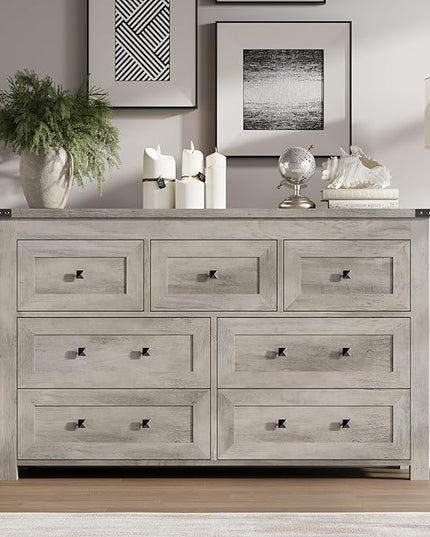 BORNOON 7-Drawer Dresser, Modern Wooden Storage Chest of Drawers, Dresser TV Stand, Wood Drawer Organizer with Metal Handles for Bedroom, Living Room, Hallway