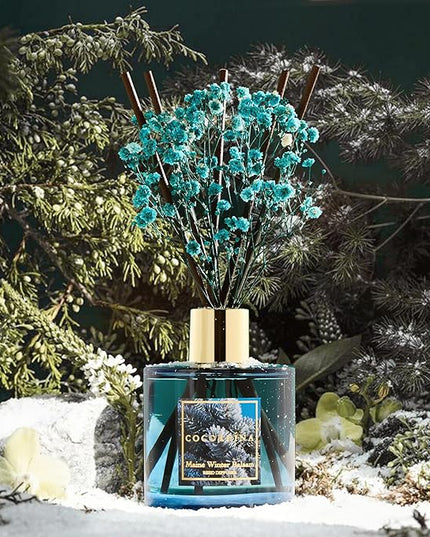 COCORRÍNA Reed Diffuser - Maine Winter Balsam Reed Diffuser Set with 8 Sticks & Preserved Baby's Breath, Reed Diffuser for Home Bathroom Shelf Decor