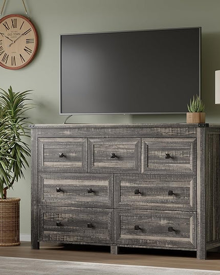 BORNOON 7-Drawer Dresser, Modern Wooden Storage Chest of Drawers, Dresser TV Stand, Wood Drawer Organizer with Metal Handles for Bedroom, Living Room, Hallway
