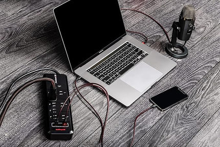 AudioQuest PowerQuest G8 – 8-Outlet Surge Protector